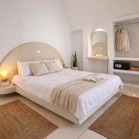 Aether Canava - Heated Pool In The Heart Of Willa Fira (Santorini)