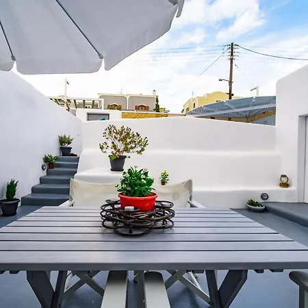 Aether Canava Suite - Private Hot Pool Fira (Santorini)