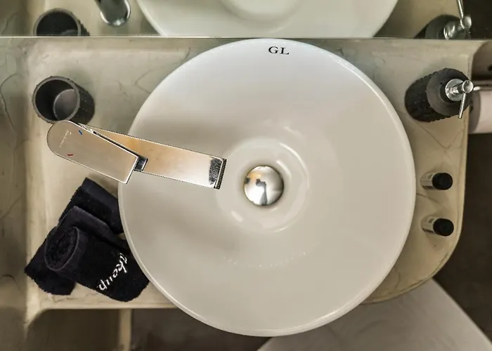 Aether Canava Suite - Private Hot Pool Villa Fira (Santorini)