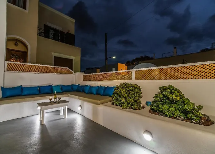 Villa Aether Canava - Heated Pool In The Heart Of Fira *