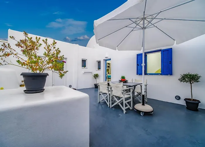 Aether Canava - Heated Pool In The Heart Of Fira *