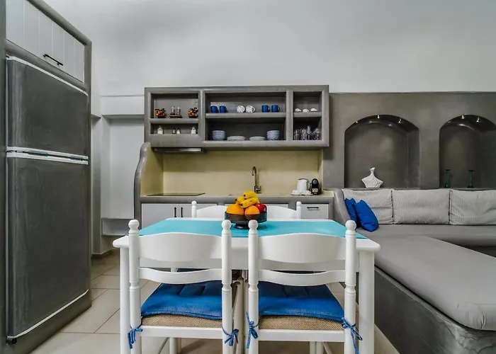 Aether Canava Suite - Private Hot Pool * Fira (Santorini)