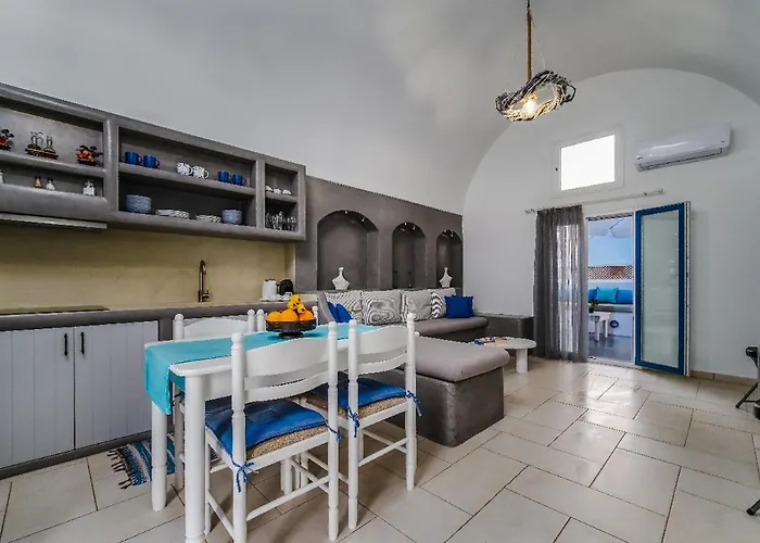 Villa Aether Canava - Heated Pool In The Heart Of Fíra