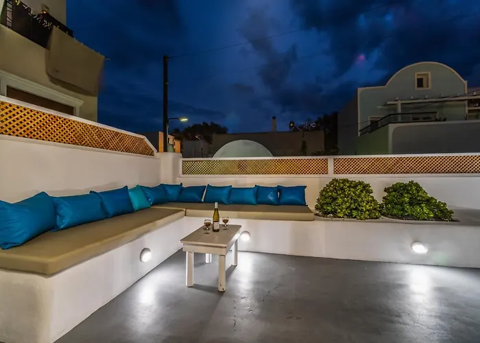 Aether Canava - Heated Pool In The Heart Of Fira Villa