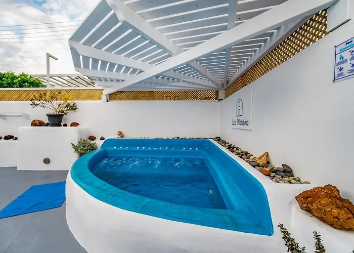 Aether Canava - Heated Pool In The Heart Of